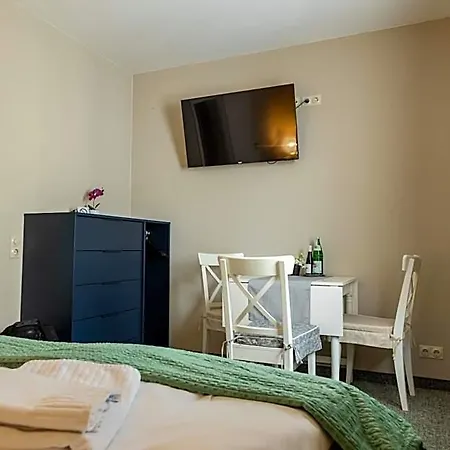 Spielzeughotel Ξενοδοχείο 3*