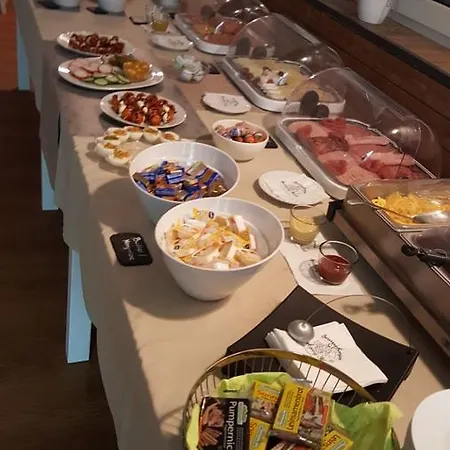 Hotel Spielzeughotel 3*