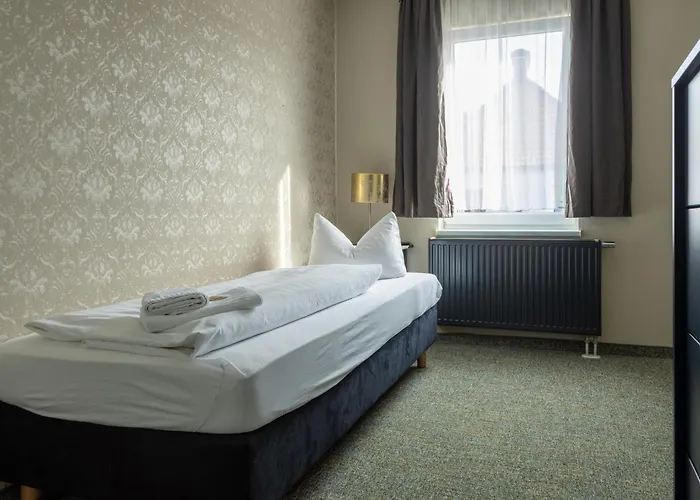 Hotel Spielzeughotel 3*